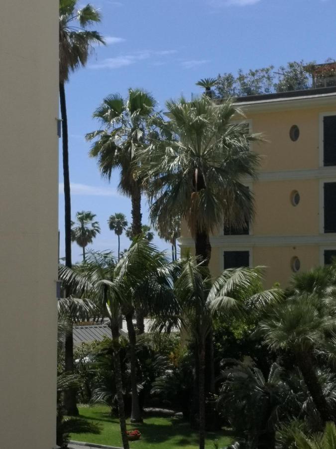 Casa Vacanze Helsinore Sanremo Exteriör bild